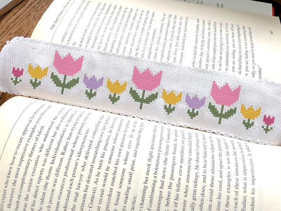 PREORDER Tulip Bookmark Kit